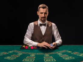 International Poker spielen: Wie eSIMs Verbindung und Casinozugang sichern